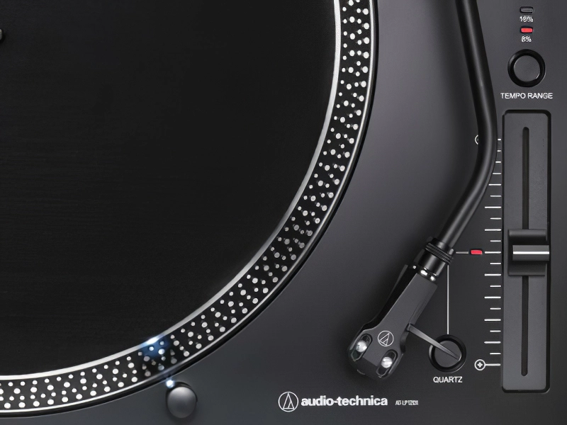 Audio Technica LP60X & LP120X: Hai Sắc Thái Của Một Nghi Thức Chậm