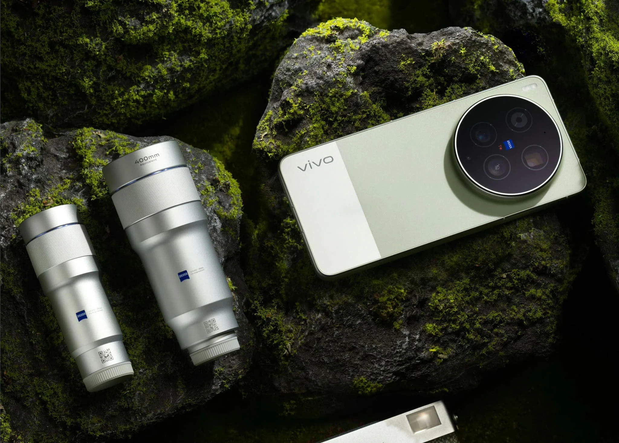 vivo X300 Ultra: Khi ống kính Zeiss 200MP “nuốt chửng” định nghĩa smartphone